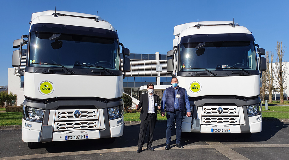 Christophe Martin, directeur général de Renault Trucks France et Loïc Guesnet, dirigeant de l’entreprise Transcal.