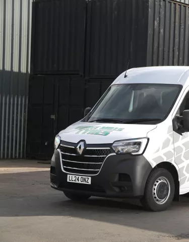 1319604_burnt-mill-tyres-1