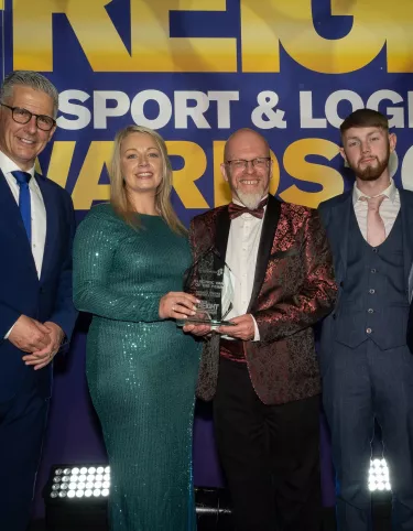 1325699_export-and-freight-new-renault-trucks-e-tech-master