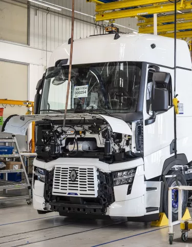 1328836_renault-trucks-e-tech-factory-bourg-en-bresse-2