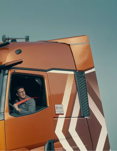 Renault Trucks T keeps its 4 Euro NCAP stars and earns the CitySafe label